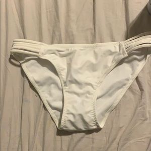 NWOT WHITE BATHING SUIT BOTTOMS